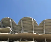 包含梅斯塔利亚球员自信表现，取得连胜丰硕战果的词条