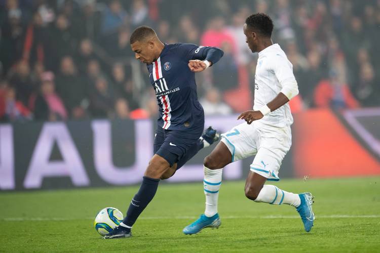 巴黎圣日耳曼狂胜对手,保持不败纪录 巴黎圣日耳曼狂胜对手,保持不败纪录