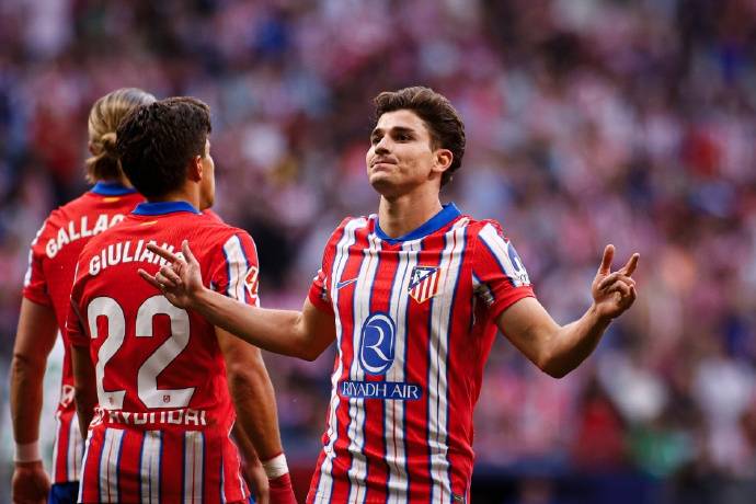 马德里竞技全队发挥出色，大胜对手