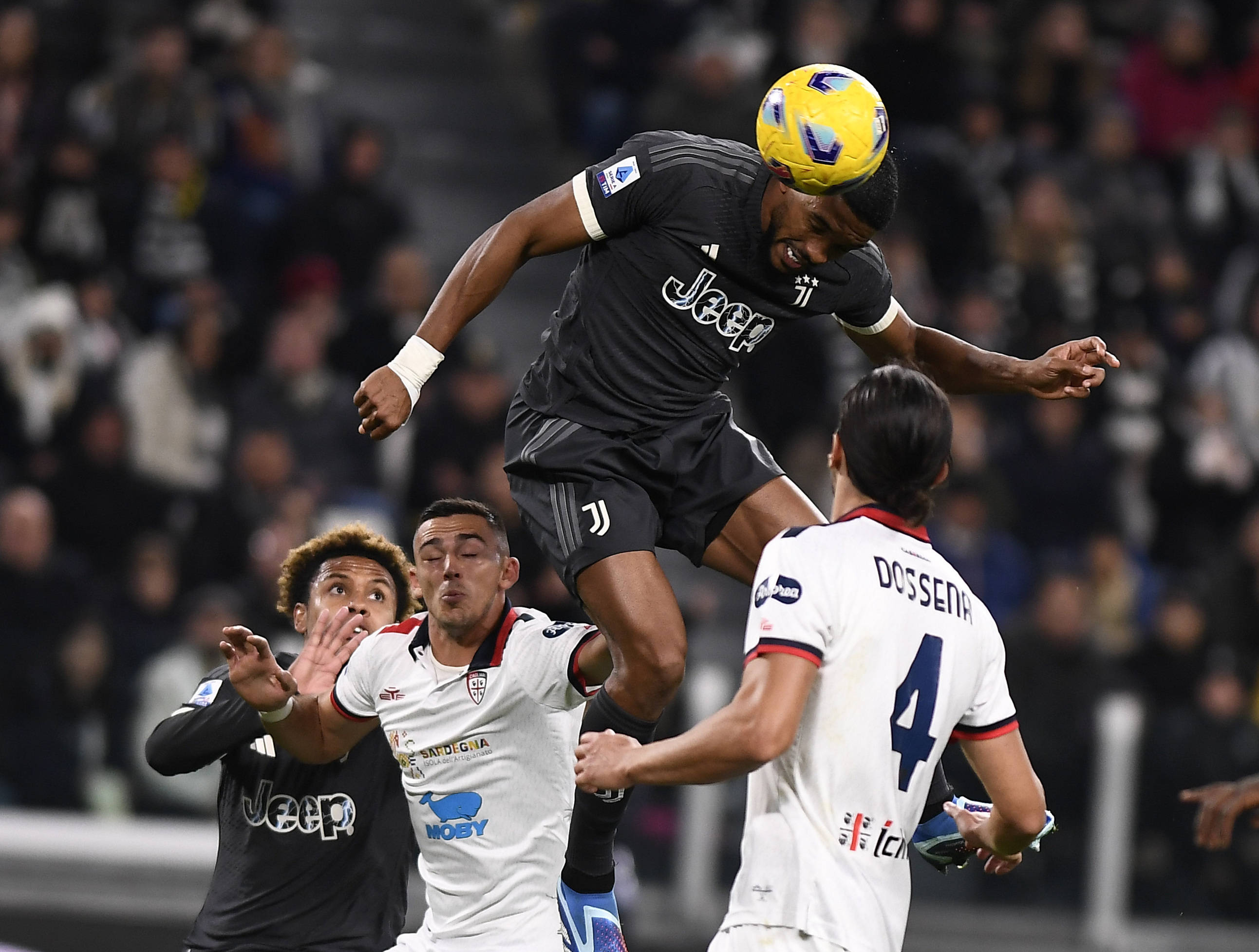 包含尤文图斯在国际赛场上斩获胜利的词条