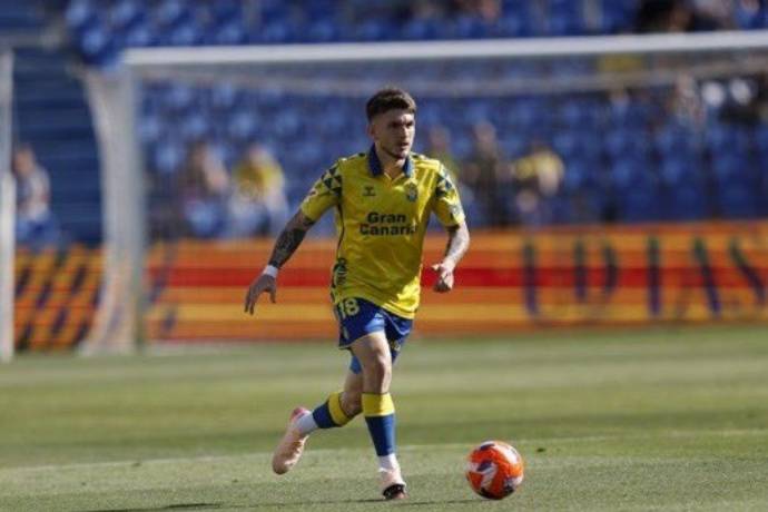 开云体育链接-塞尔塔客场击败莱加内斯，豪取三分