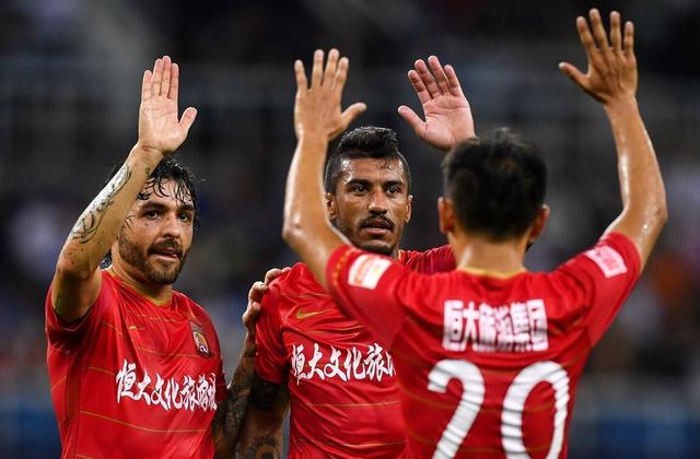 恒大主场击败国安，积分榜继续争冠