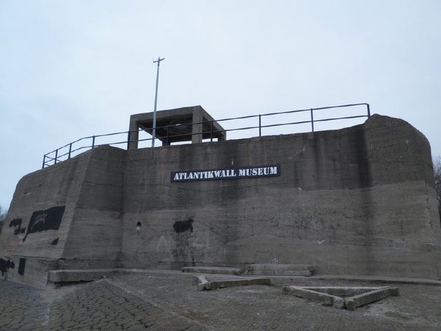 开云体育在线-曼联防线坚不可摧：攻守兼备斗志昂扬的简单介绍