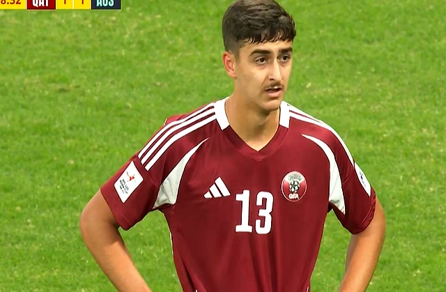 开云体育官网-斯洛伐克遭遇挫败，小组出线形势严峻