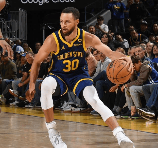 开云体育官方入口-关于尼斯前场进攻乏力，战术有待调整的信息