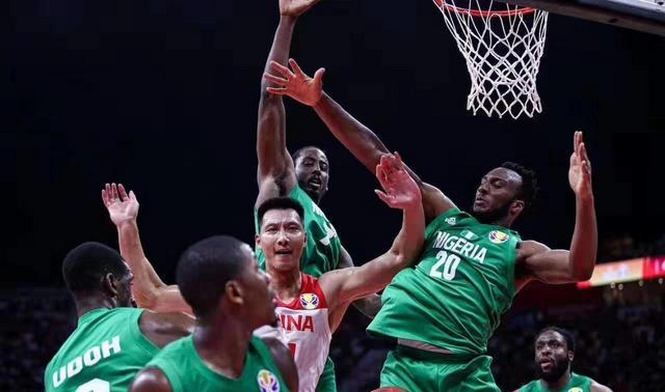 开云体育地址-世界杯篮球赛事掀起轰轰烈烈的比赛热潮