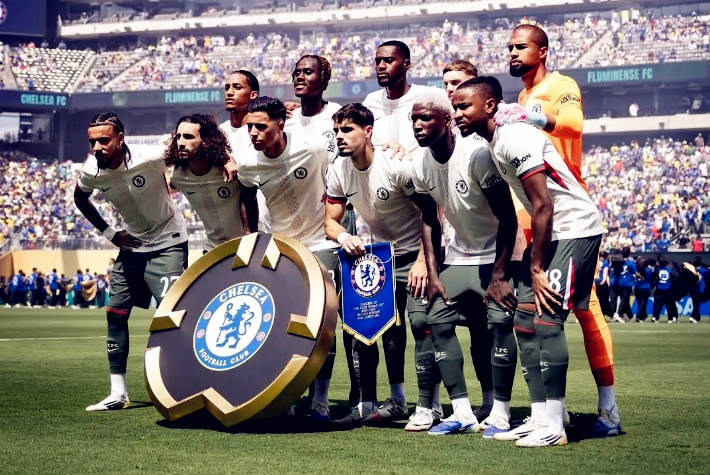 意大利前锋完成转会英超球队 意大利前锋完成转会英超球队