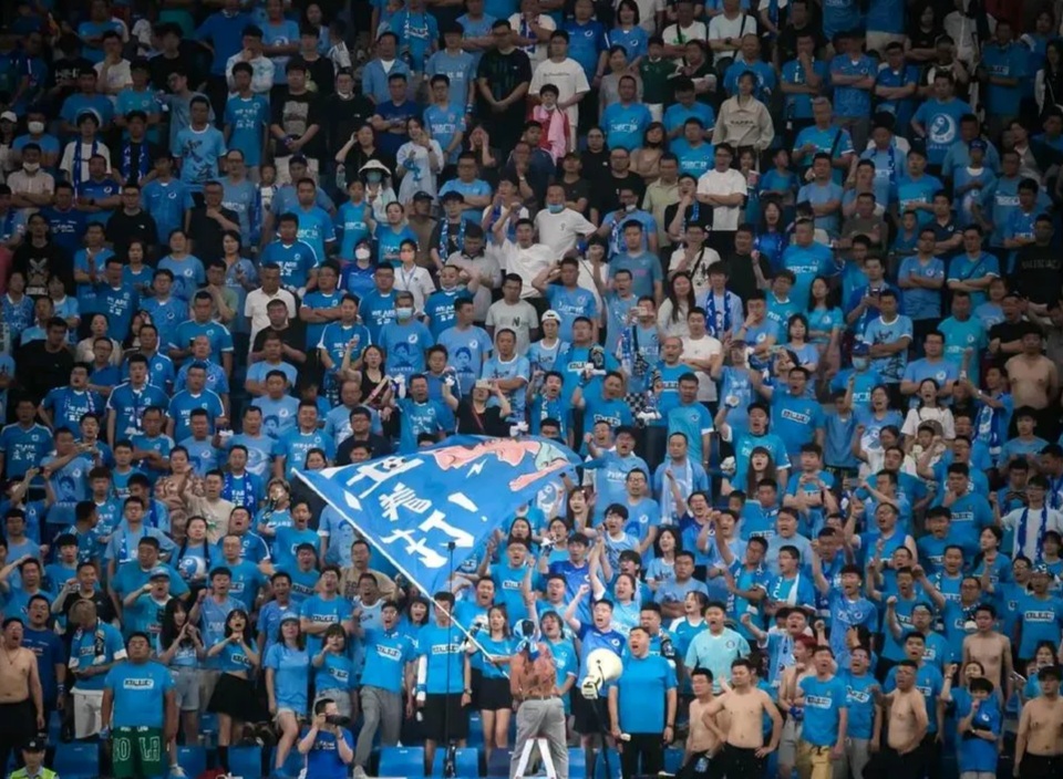 球迷热议球员间的对抗将在比赛中激烈展开的简单介绍 球迷热议球员间的对抗将在比赛中激烈展开的简单介绍