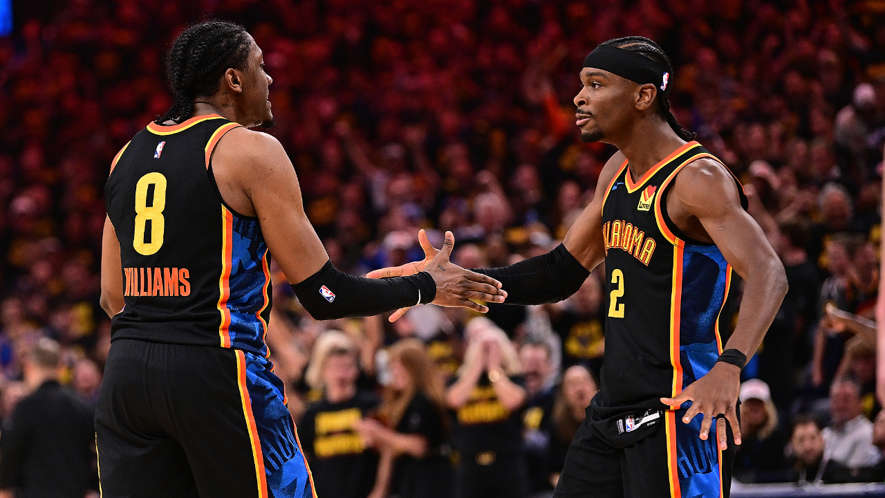 包含爵士大胜掘金豪取联盟第一,全队展现超强战斗力的词条 包含爵士大胜掘金豪取联盟第一,全队展现超强战斗力的词条