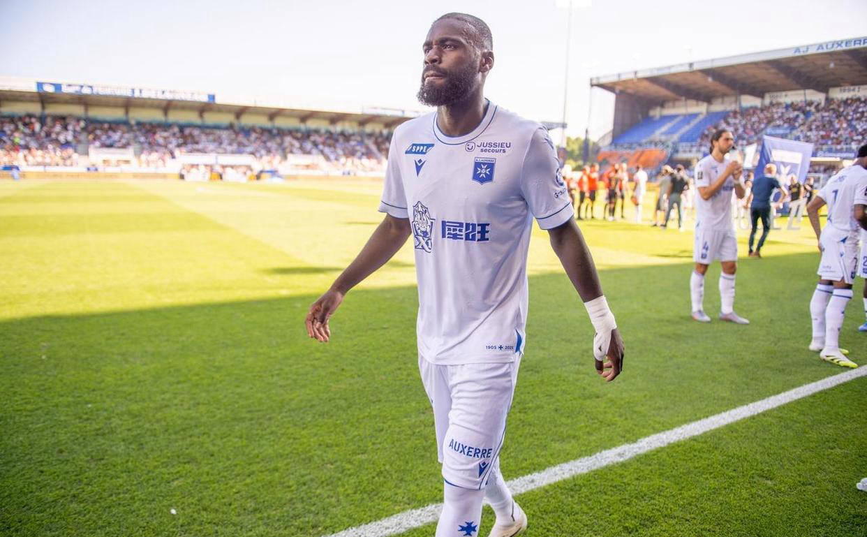 尼斯遭遇失利,法甲战绩再添一败 尼斯遭遇失利,法甲战绩再添一败