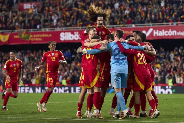 西班牙足坛巅峰对决即将上演 西班牙足坛巅峰对决即将上演