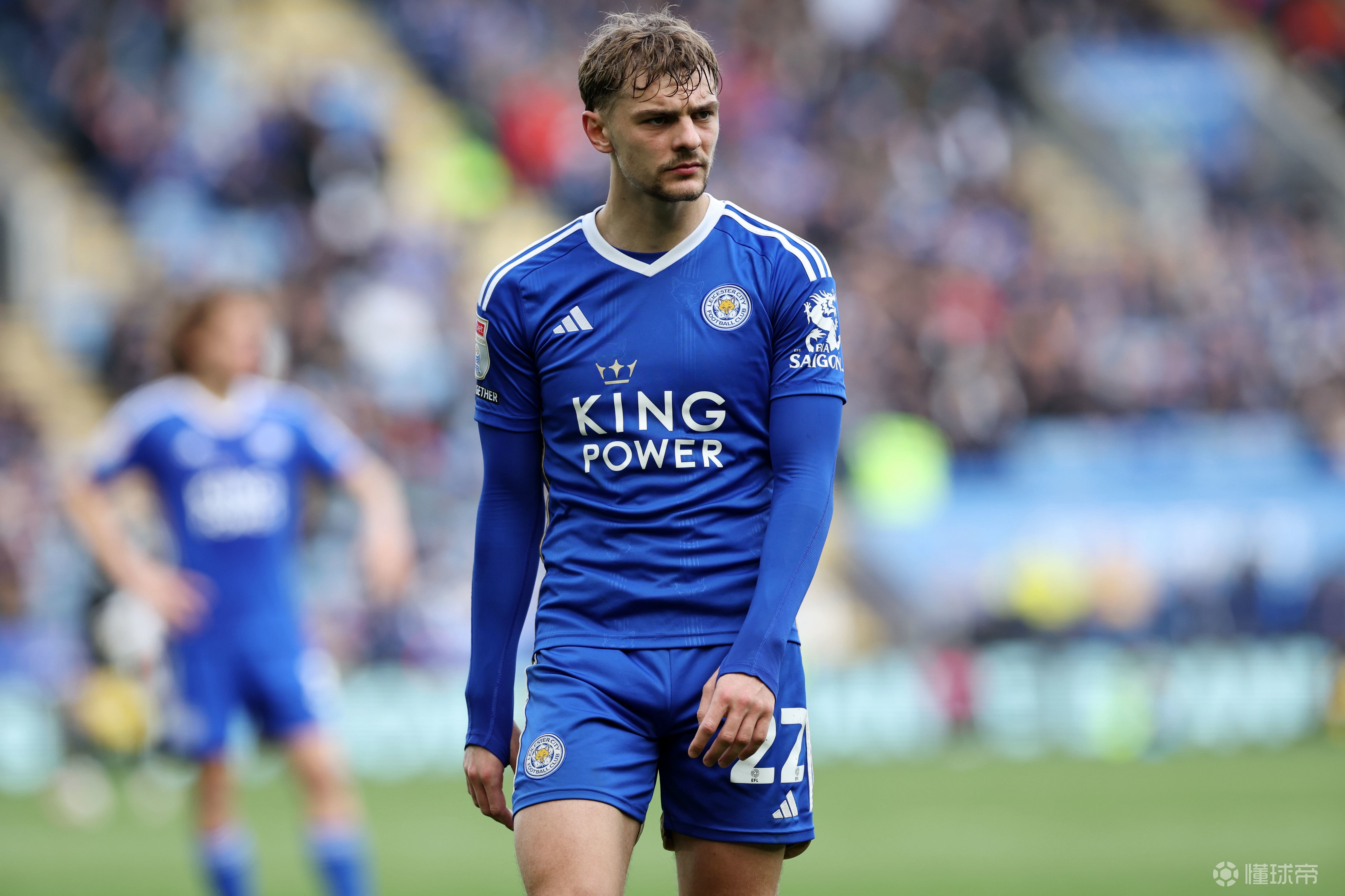 关于莱斯特城客场大胜切尔西，士气高涨排名上升的信息