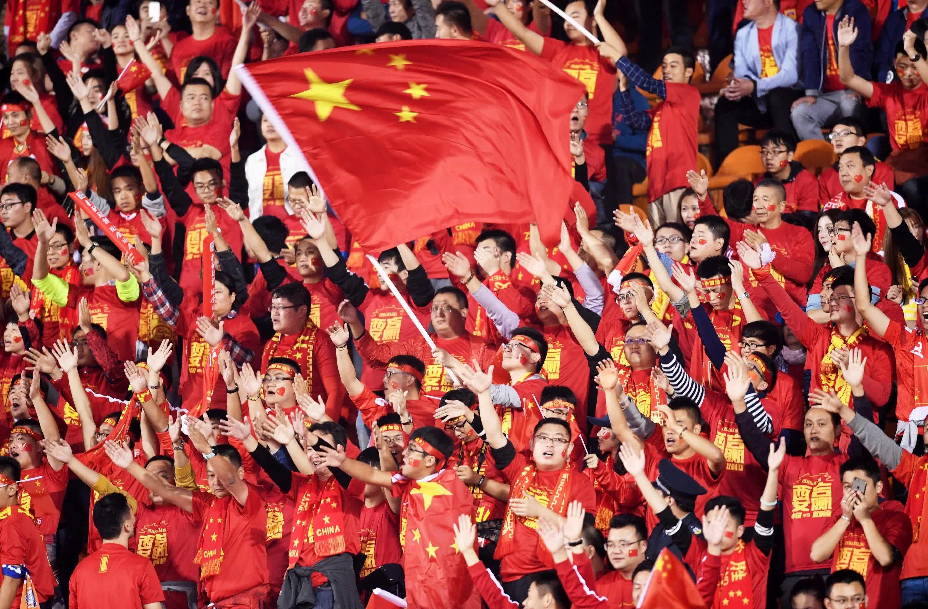 包含上港淘汰赛激烈角逐！拼尽全力争取胜利的词条